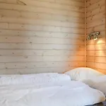 Semesterbostad 4 Star In *